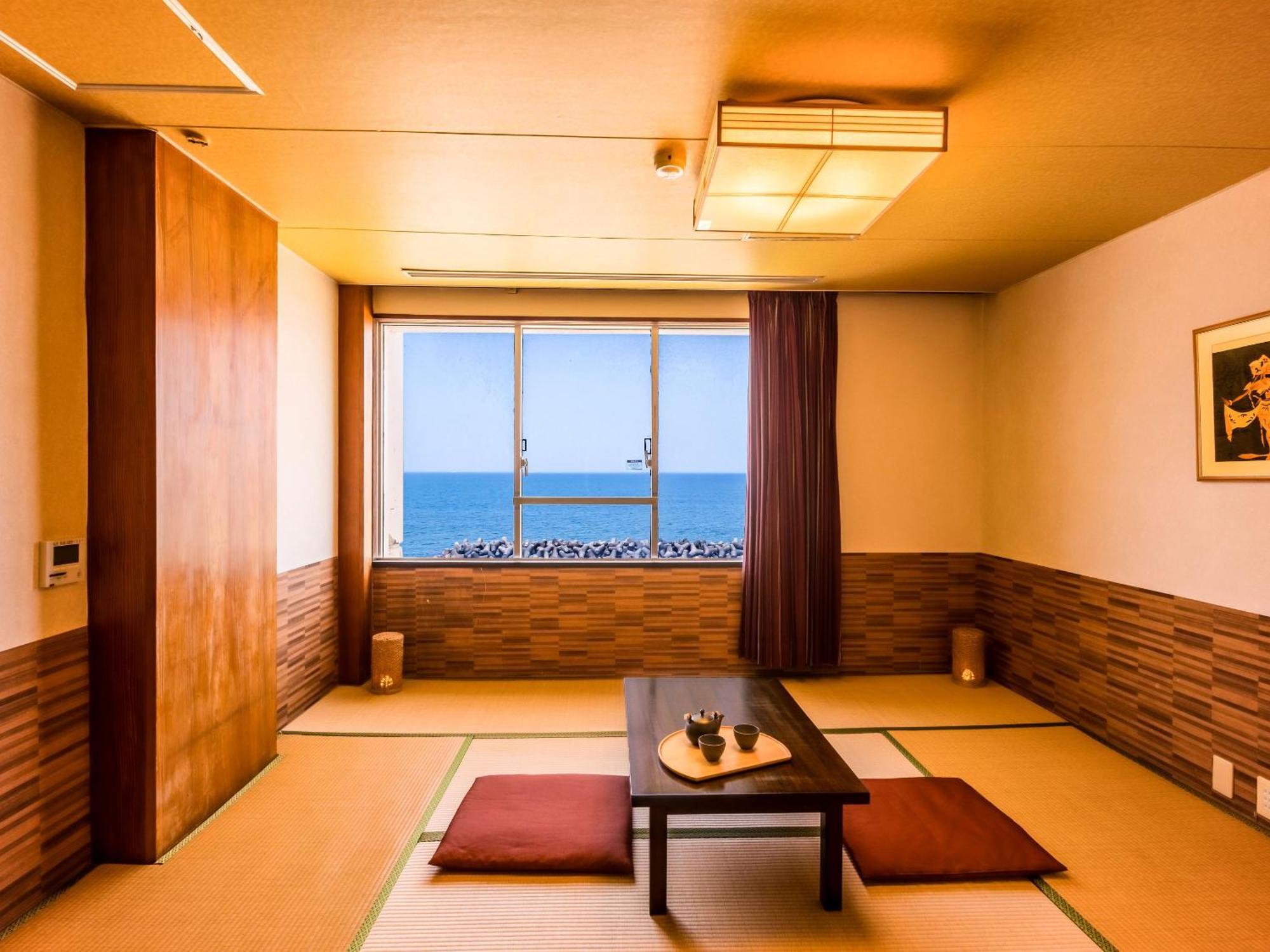 فندق Ooedo Onsen Monogatari Kaike يوناغو الغرفة الصورة